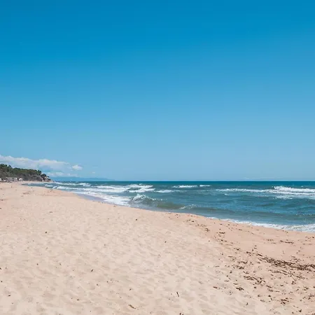 Splendida Nella Natura A 200 M Dal Mare *