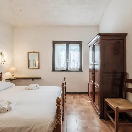 Вилла Splendida Nella Natura A 200 M Dal Mare *