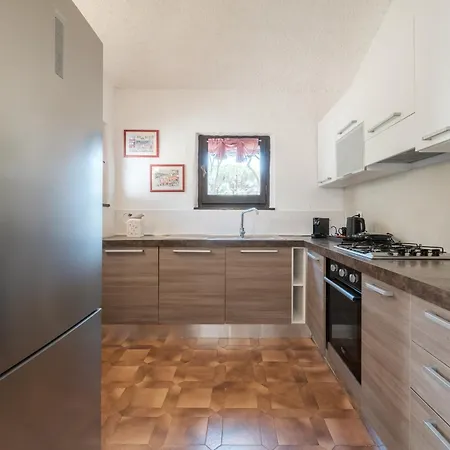 Вилла Splendida Nella Natura A 200 M Dal Mare *